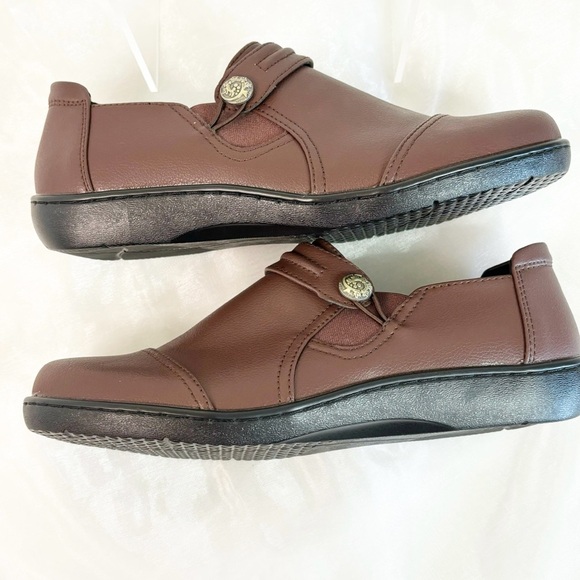 UZB Women's Slip-On Loafer Leather Non Slip Casual Dress Shoes 11 Brown - Picture 8 of 9